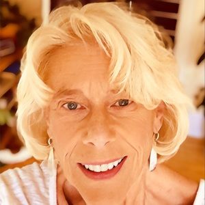 Meet your Posher, Linda